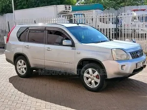 Nissan X-Trail 2.0 2008 Silver
