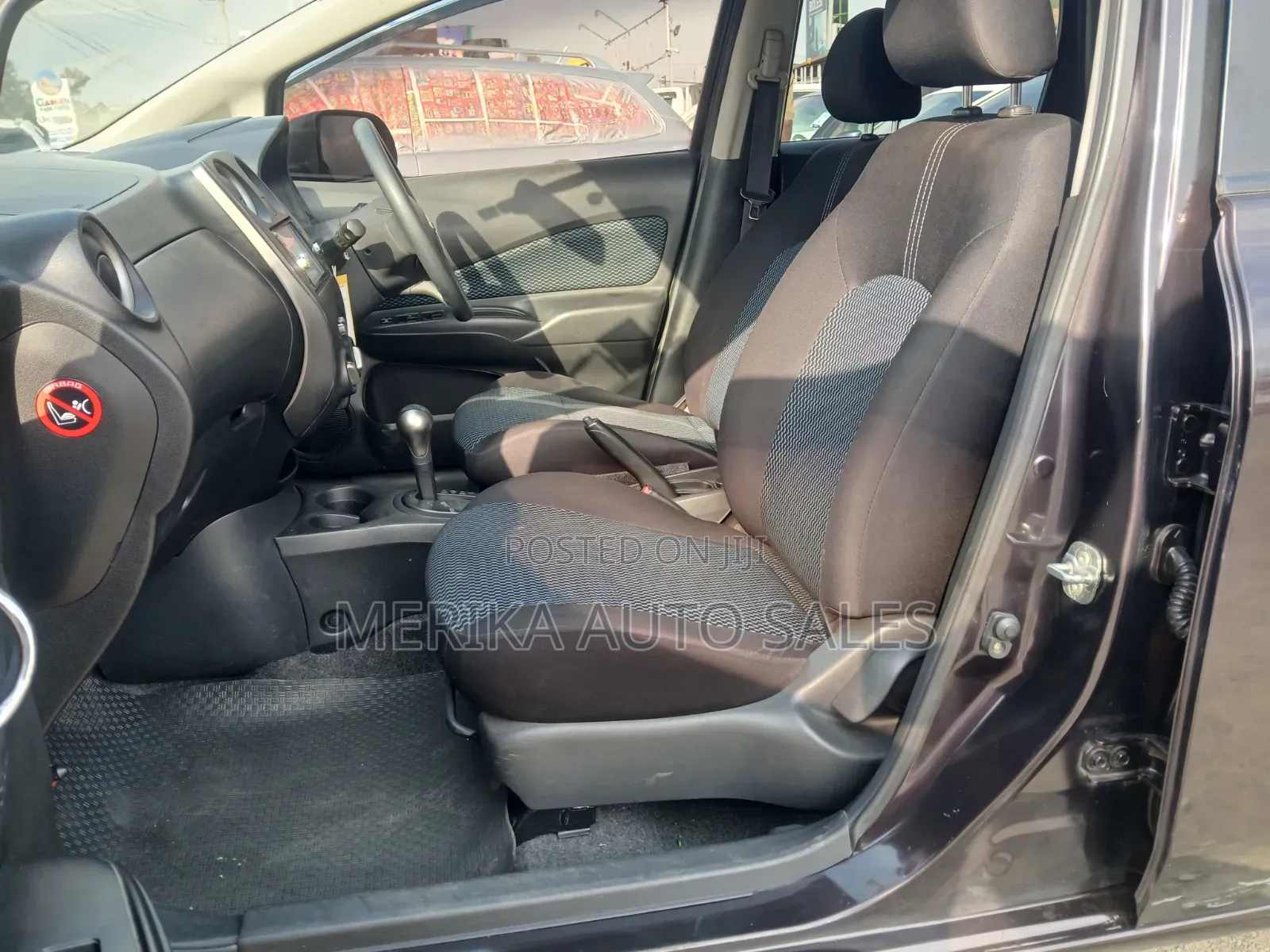 Nissan Note 2014 Maroon