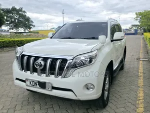Toyota Land Cruiser Prado 2016 White