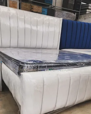 White Upholstered Bed Size 5 by 6
