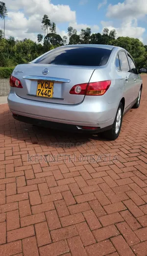 Nissan Sylphy 2010 Silver