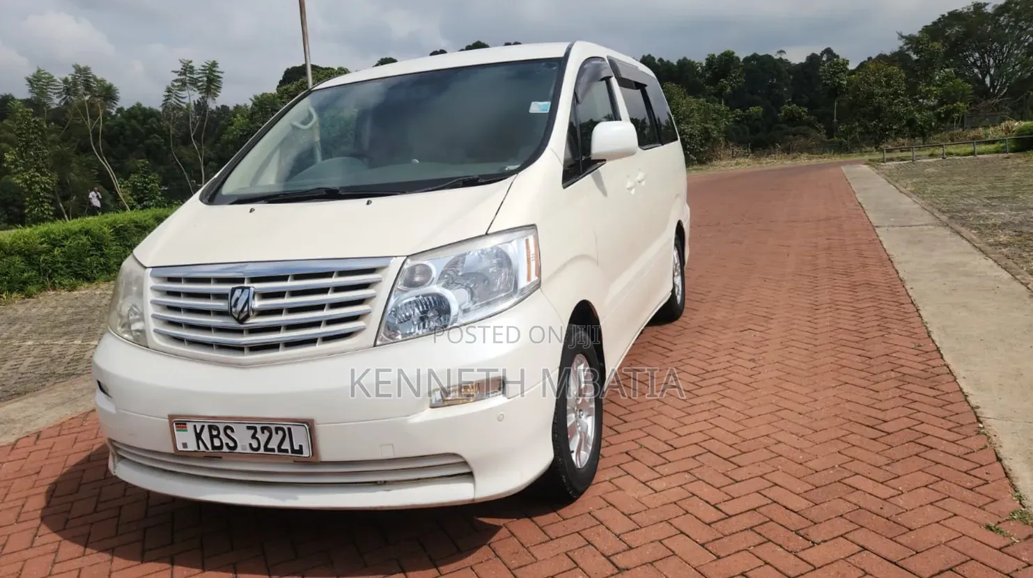 Toyota Alphard 2006 White