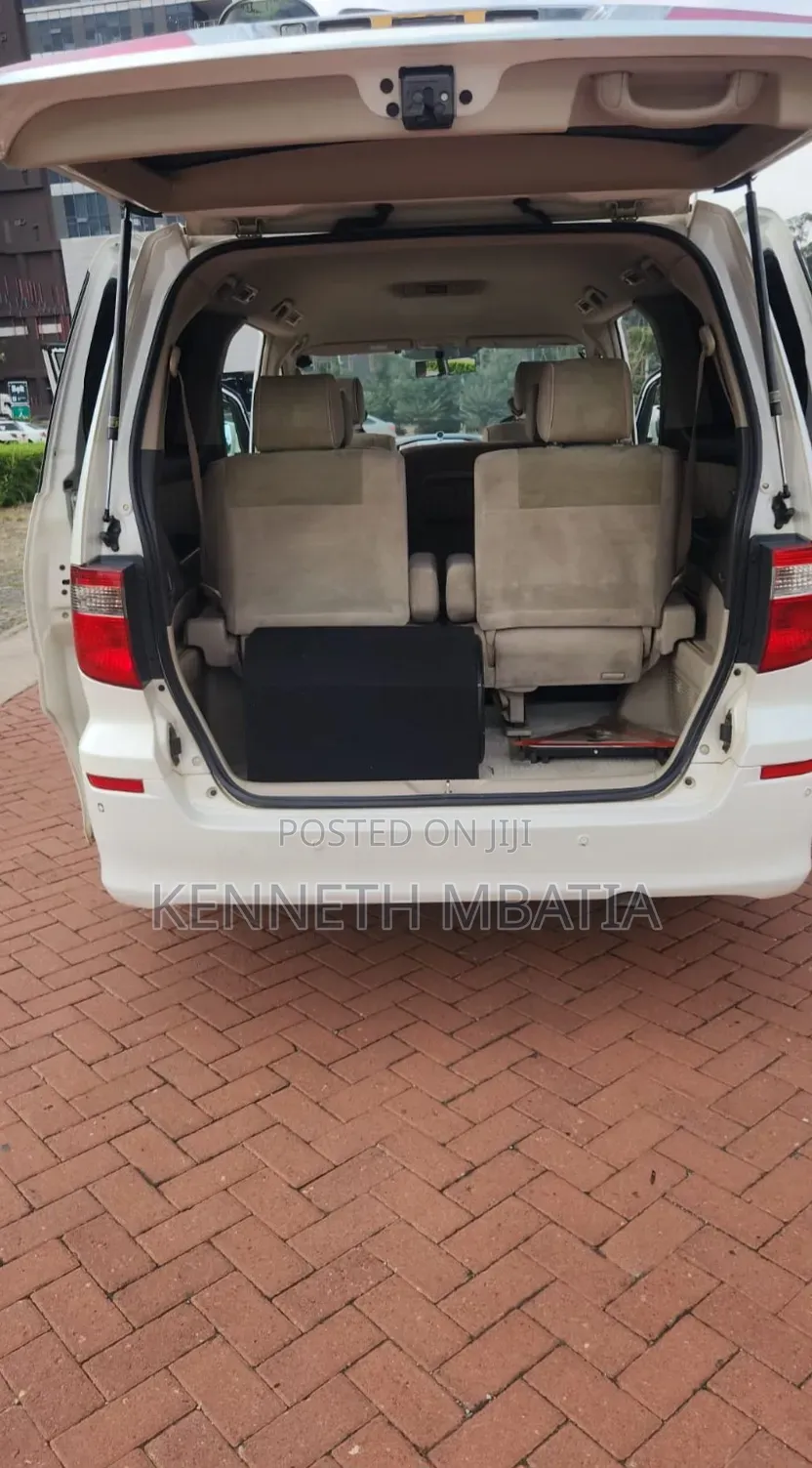 Toyota Alphard 2006 White