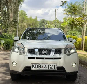 Nissan X-Trail 2013 White