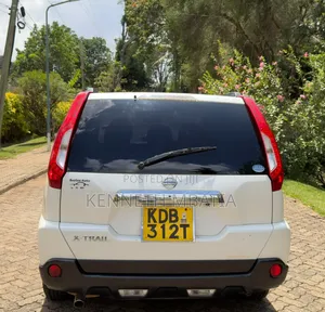 Nissan X-Trail 2013 White