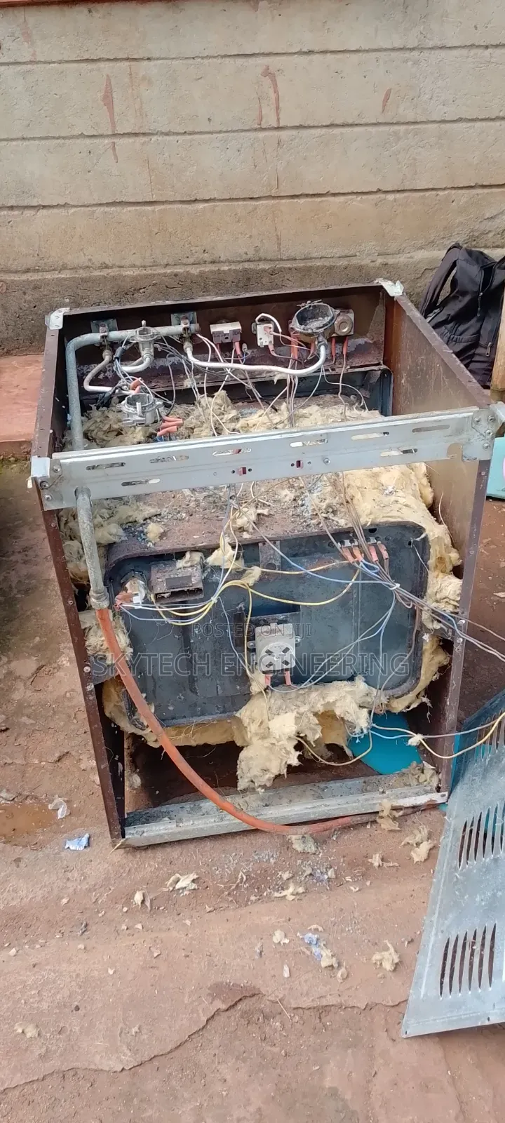 Electric and Gas Cooker