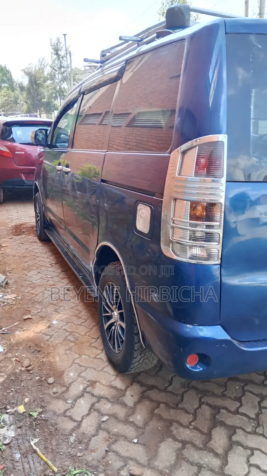 Toyota Noah 2003 Blue