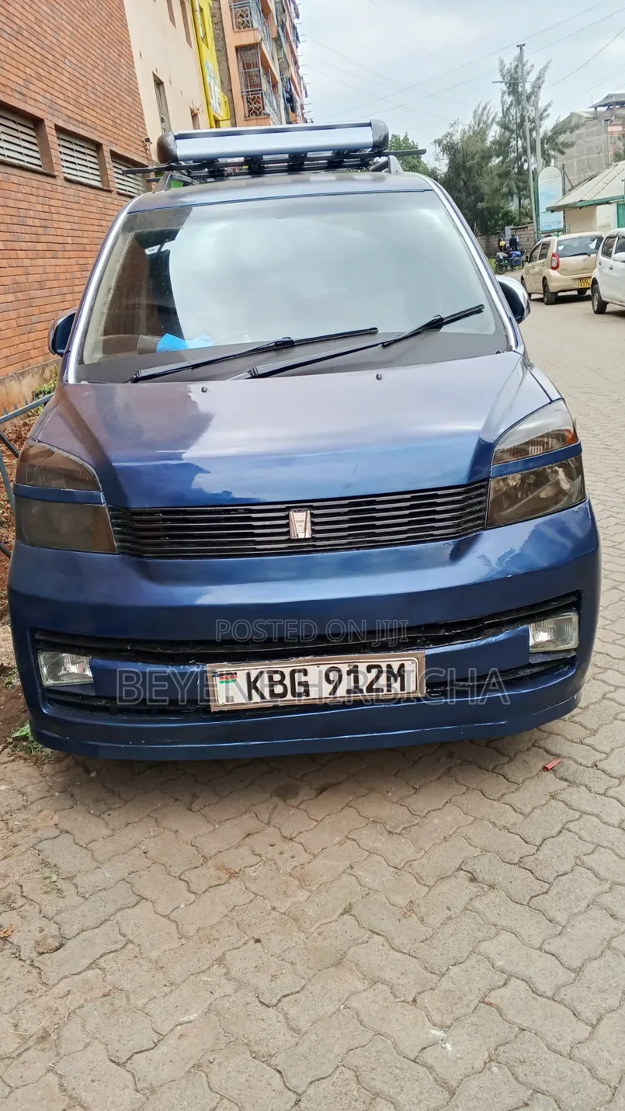 Toyota Noah 2003 Blue