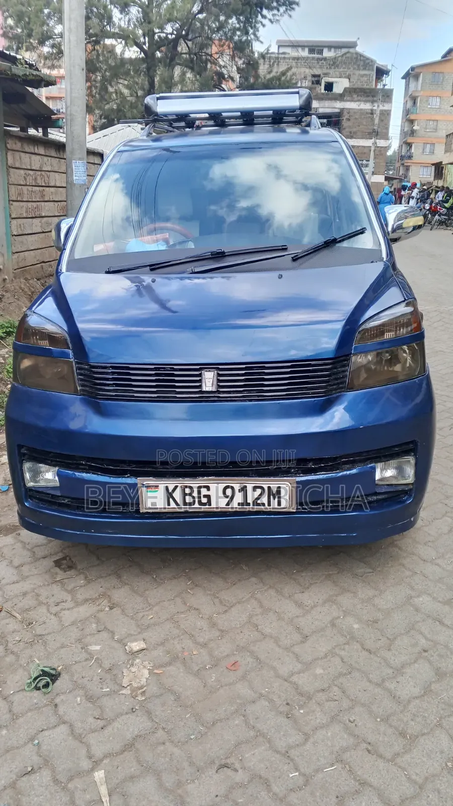 Toyota Noah 2003 Blue