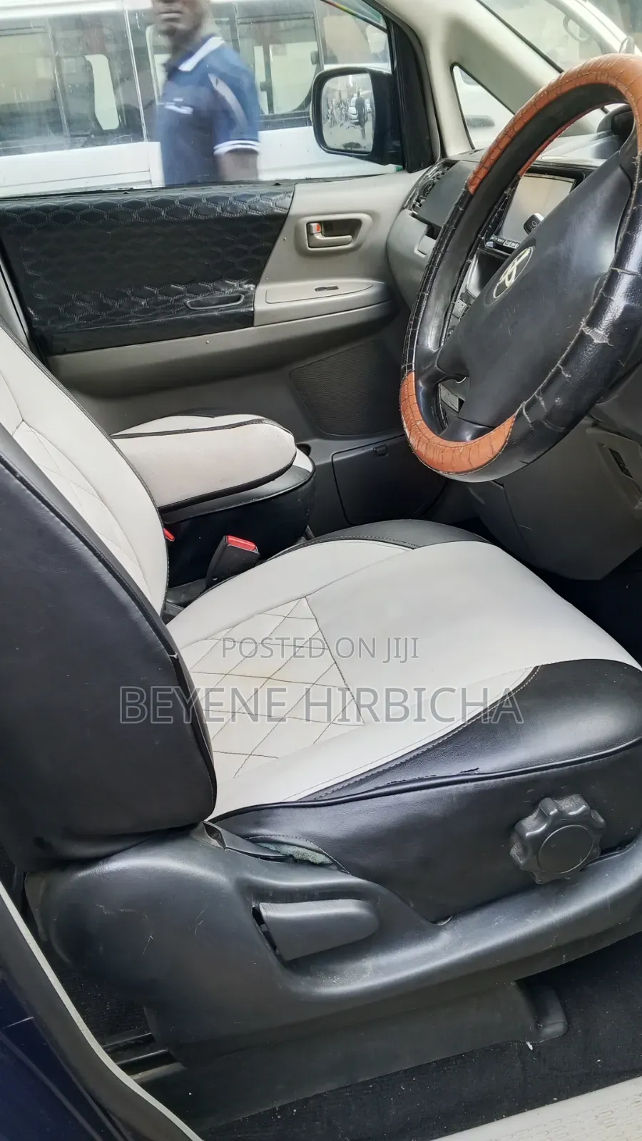 Toyota Noah 2003 Blue
