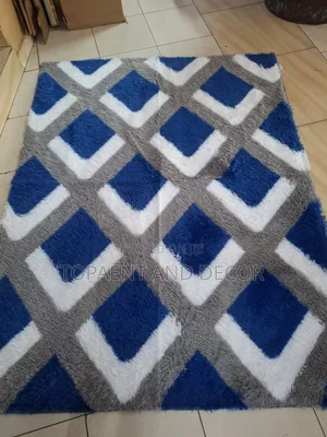 Soft and Beautiful Fluffy Carpet 7by8