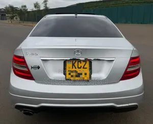 Mercedes-Benz C200 2013 Silver