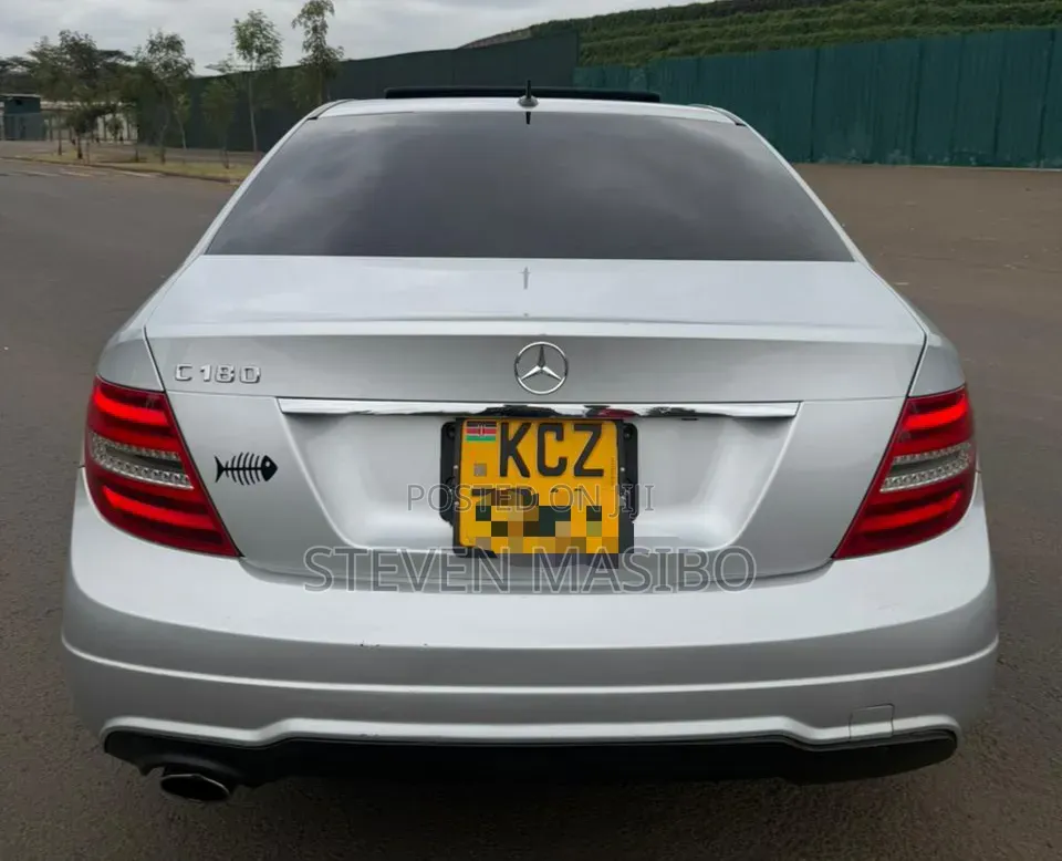 Mercedes-Benz C200 2013 Silver