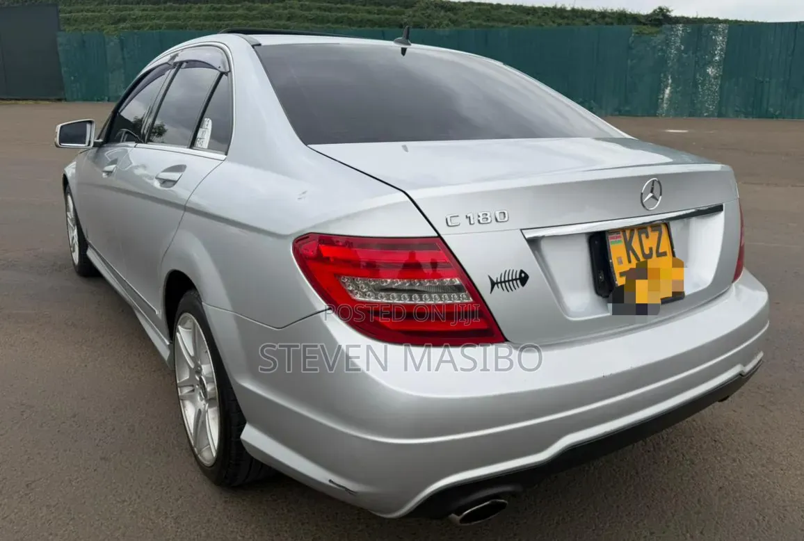 Mercedes-Benz C200 2013 Silver