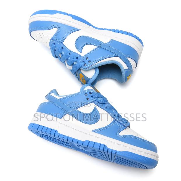 Nike Dunk Shoes. Sizes 22-37. Delivery Services Available Nationwide - thumbnail 3