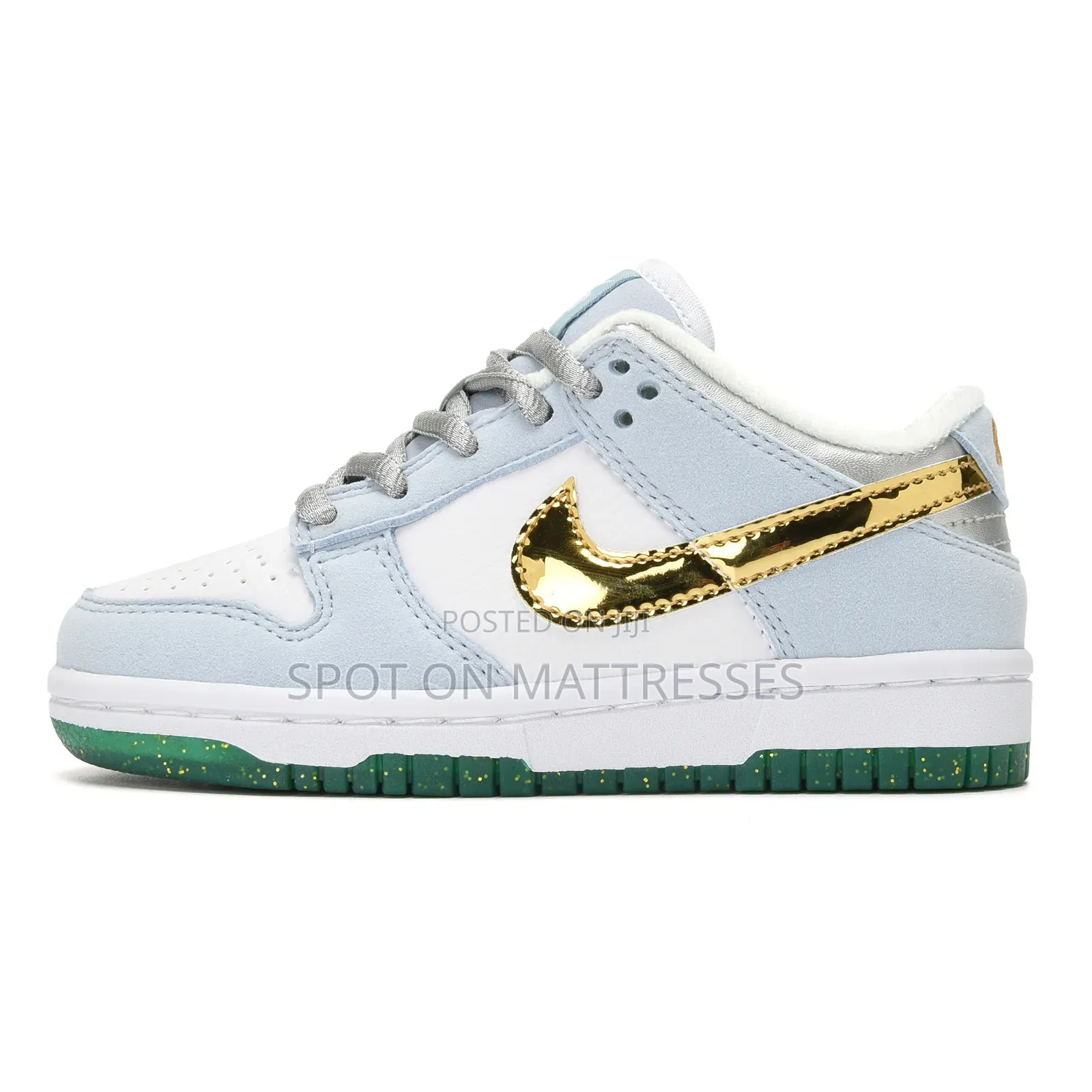 Nike Dunk Shoes. Sizes 22-37. Delivery Services Available Nationwide