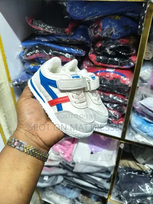 Kids' Sneakers Available in Sizes 21-30. Nationwide Delivery!