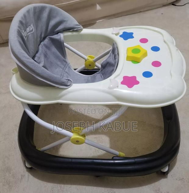Baby Activity Walker - thumbnail 2