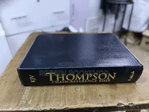 KJV Thompson Chain-Reference Bible – Black Hardcover