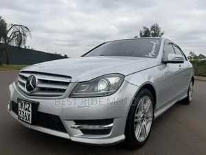 Mercedes-Benz C180 2013 Silver
