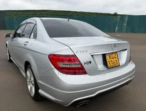 Mercedes-Benz C180 2013 Silver