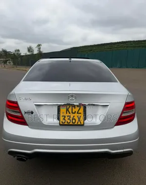 Mercedes-Benz C180 2013 Silver