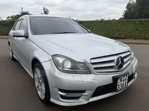 Mercedes-Benz C180 2013 Silver