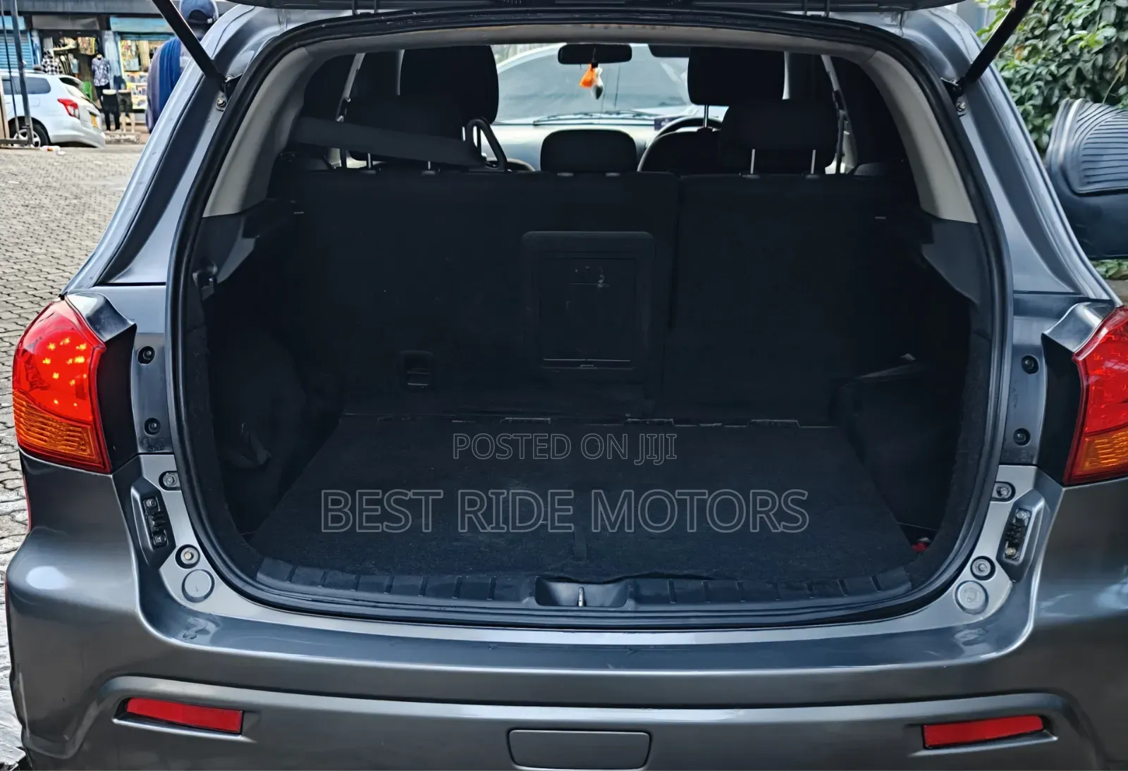 Mitsubishi RVR 2.0 2011 Gray