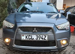 Mitsubishi RVR 2.0 2011 Gray
