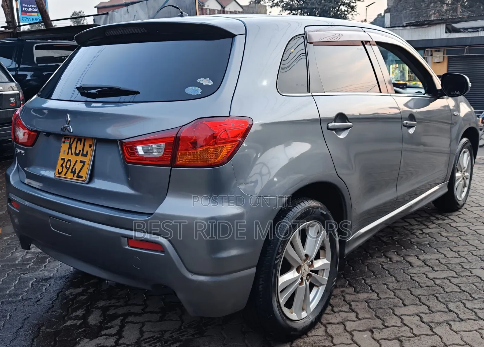 Mitsubishi RVR 2.0 2011 Gray