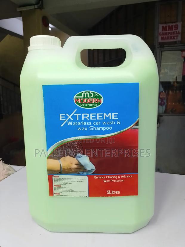 Waterless Car Wash and Wax Shampoo - thumbnail 2