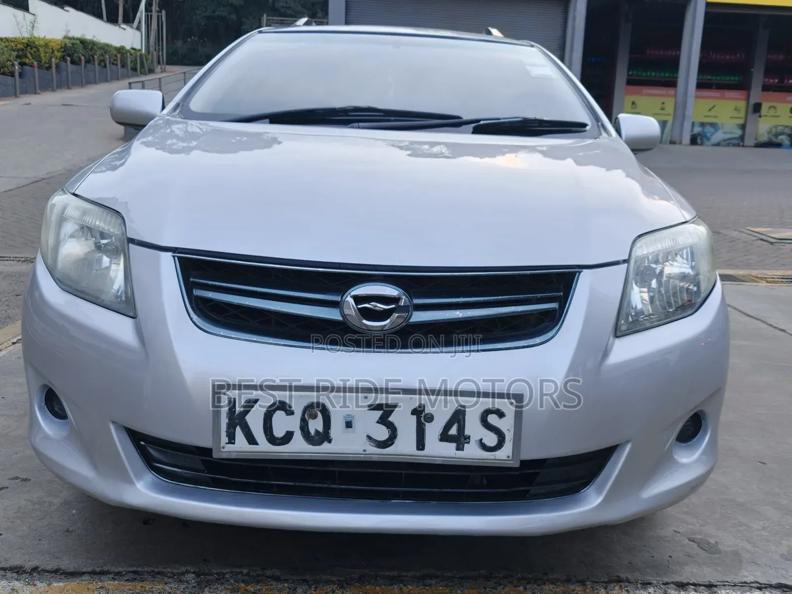 Toyota Corolla Fielder 2011 Silver