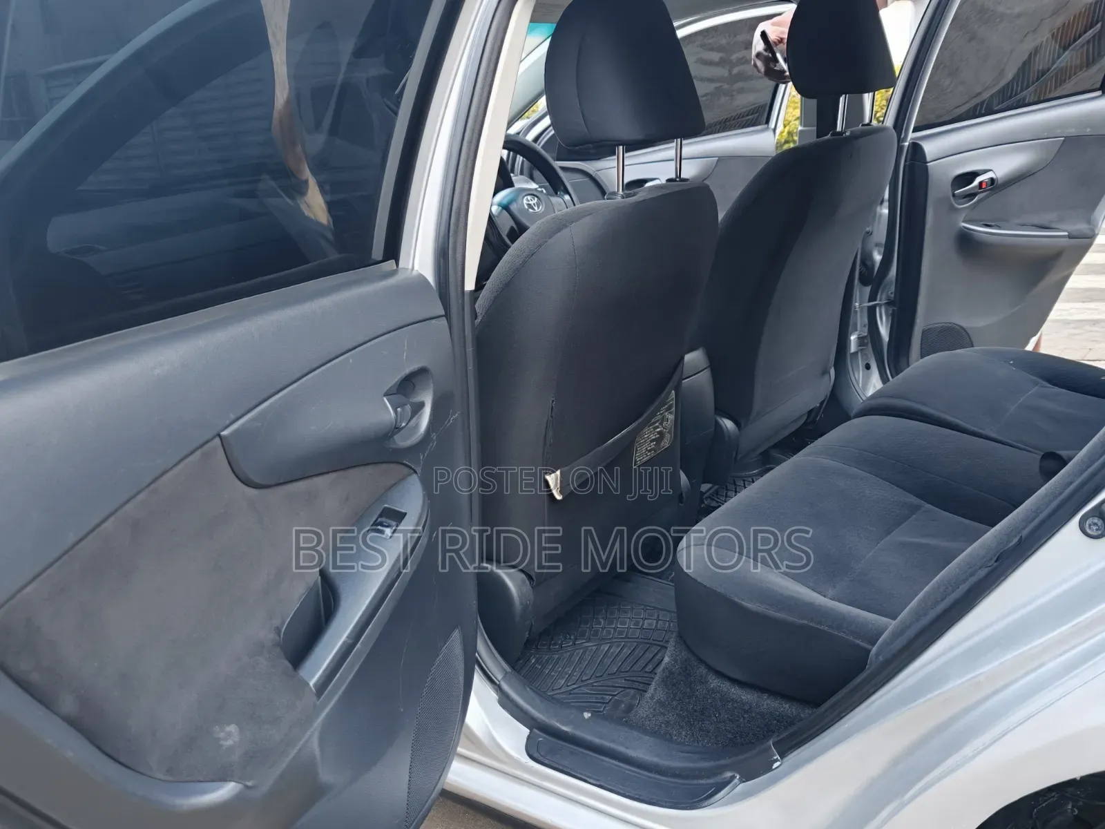 Toyota Corolla Fielder 2011 Silver