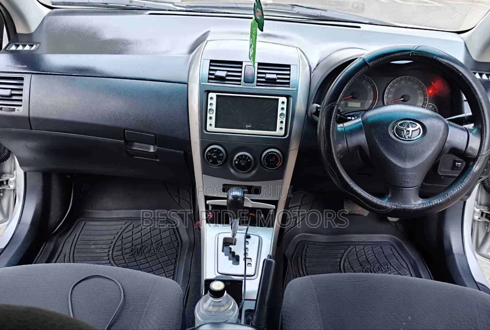 Toyota Corolla Fielder 2011 Silver