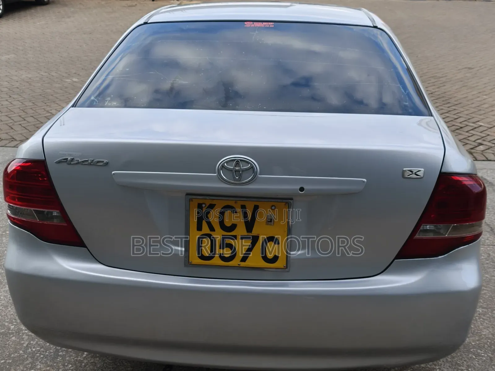 Toyota Axio 2012 Silver