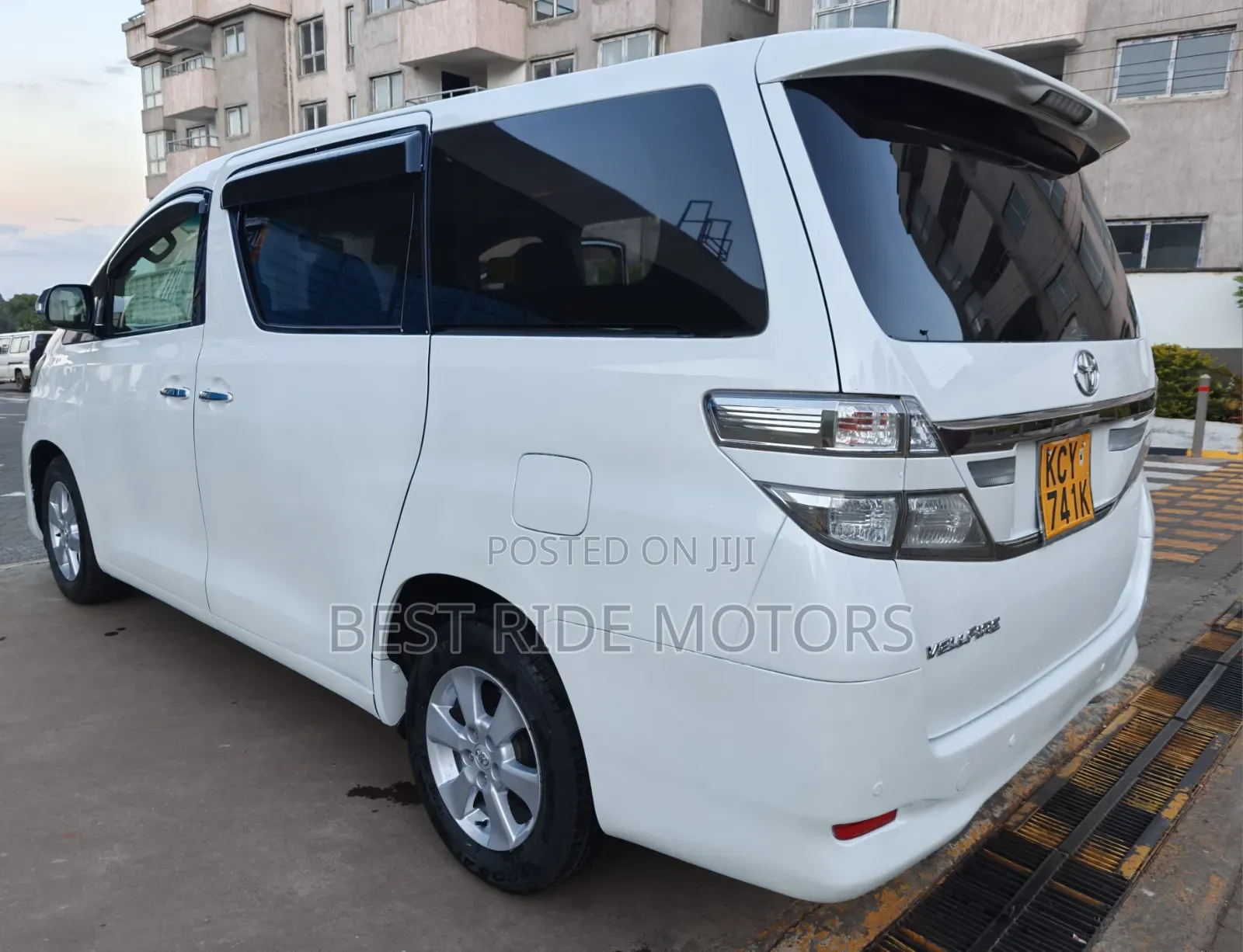 Toyota Vellfire 2012 White