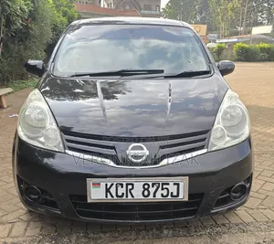 Nissan Note 2011 Brown