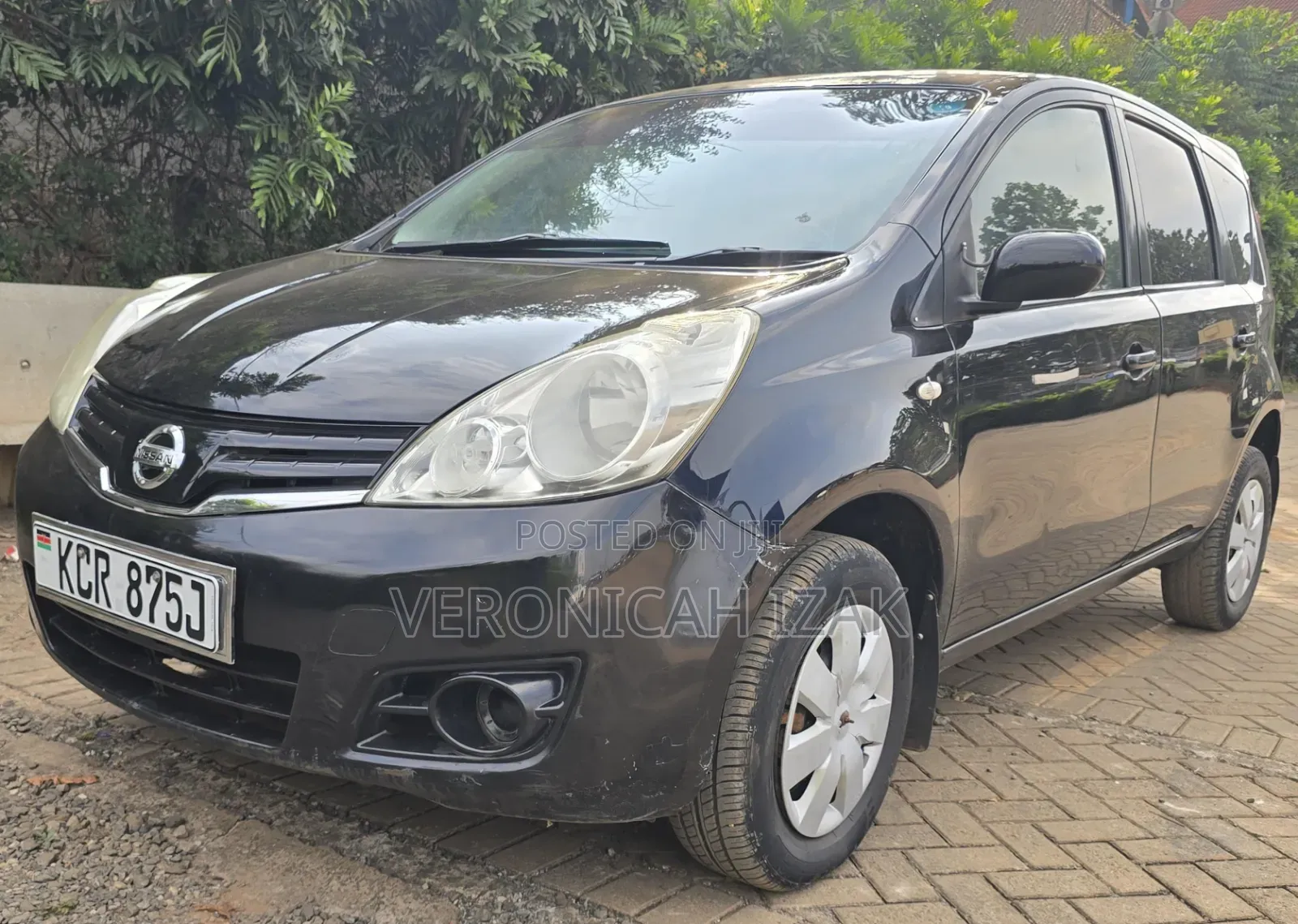 Nissan Note 2011 Brown