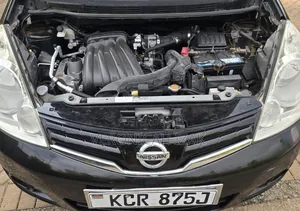 Nissan Note 2011 Brown