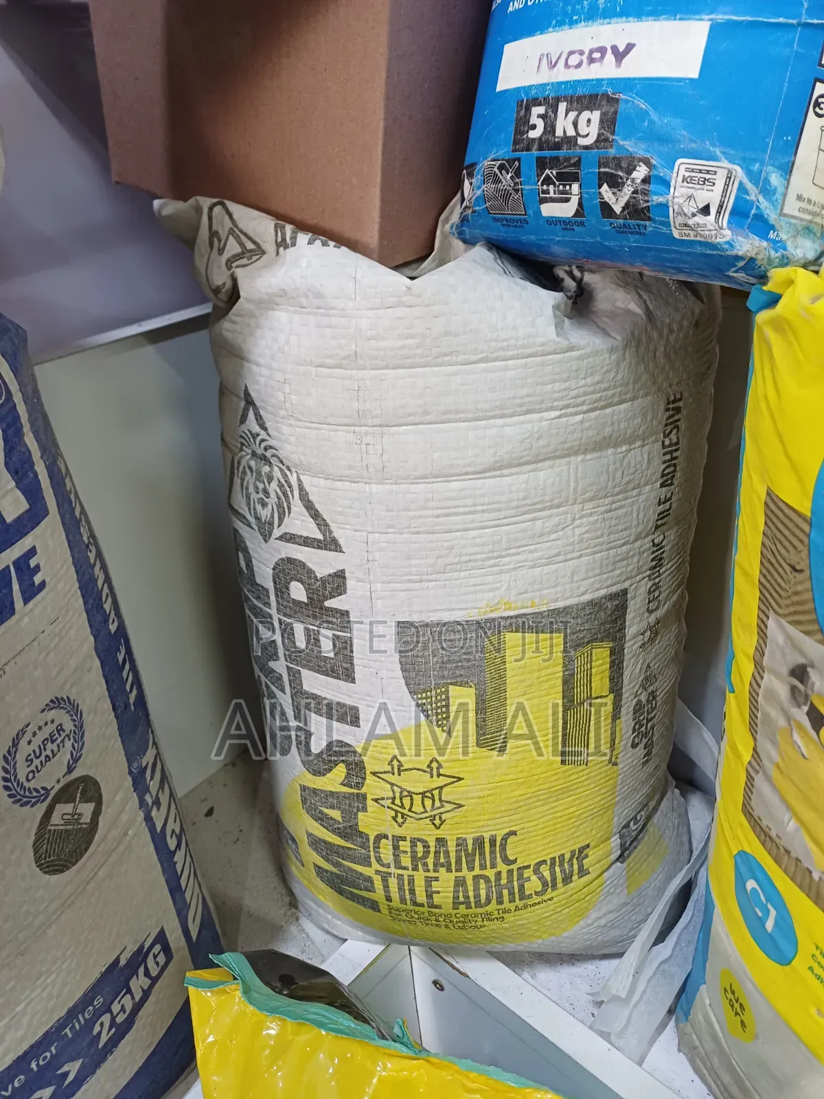Grip Master – Strong Durable Bond