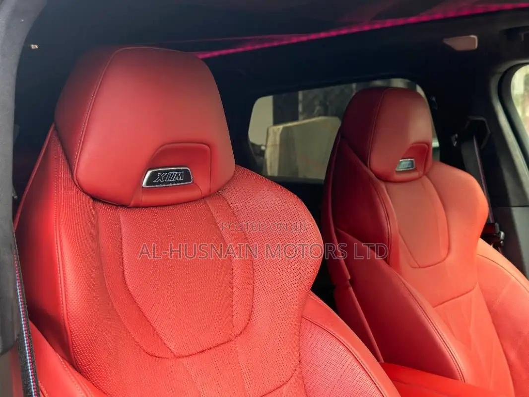 BMW XM Base AWD 2023 Black