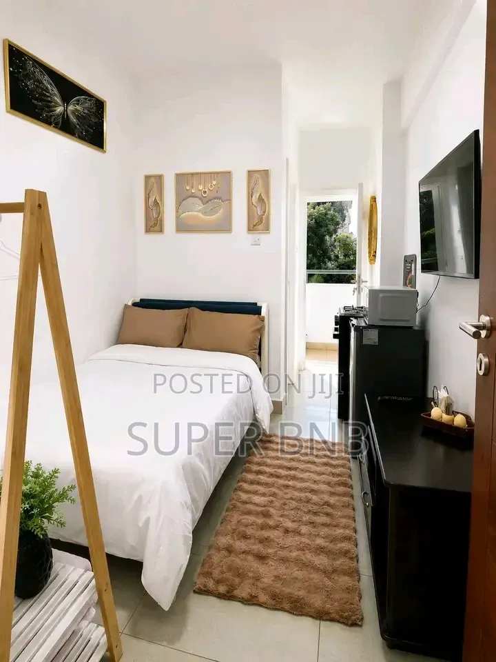 Studio Apartment in Lavington Offers a Serene