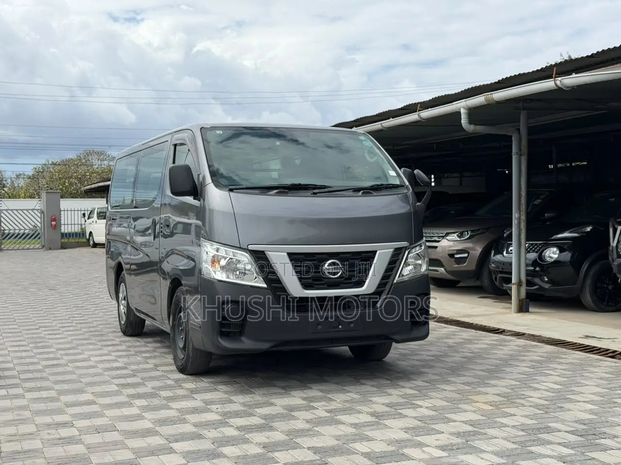 Nissan Caravan (Urvan) 2018 Grey