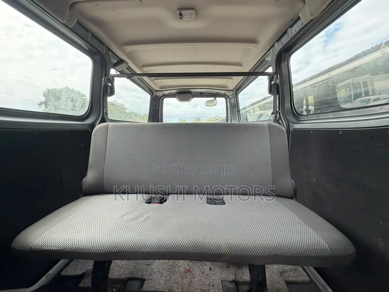 Nissan Caravan (Urvan) 2018 Grey
