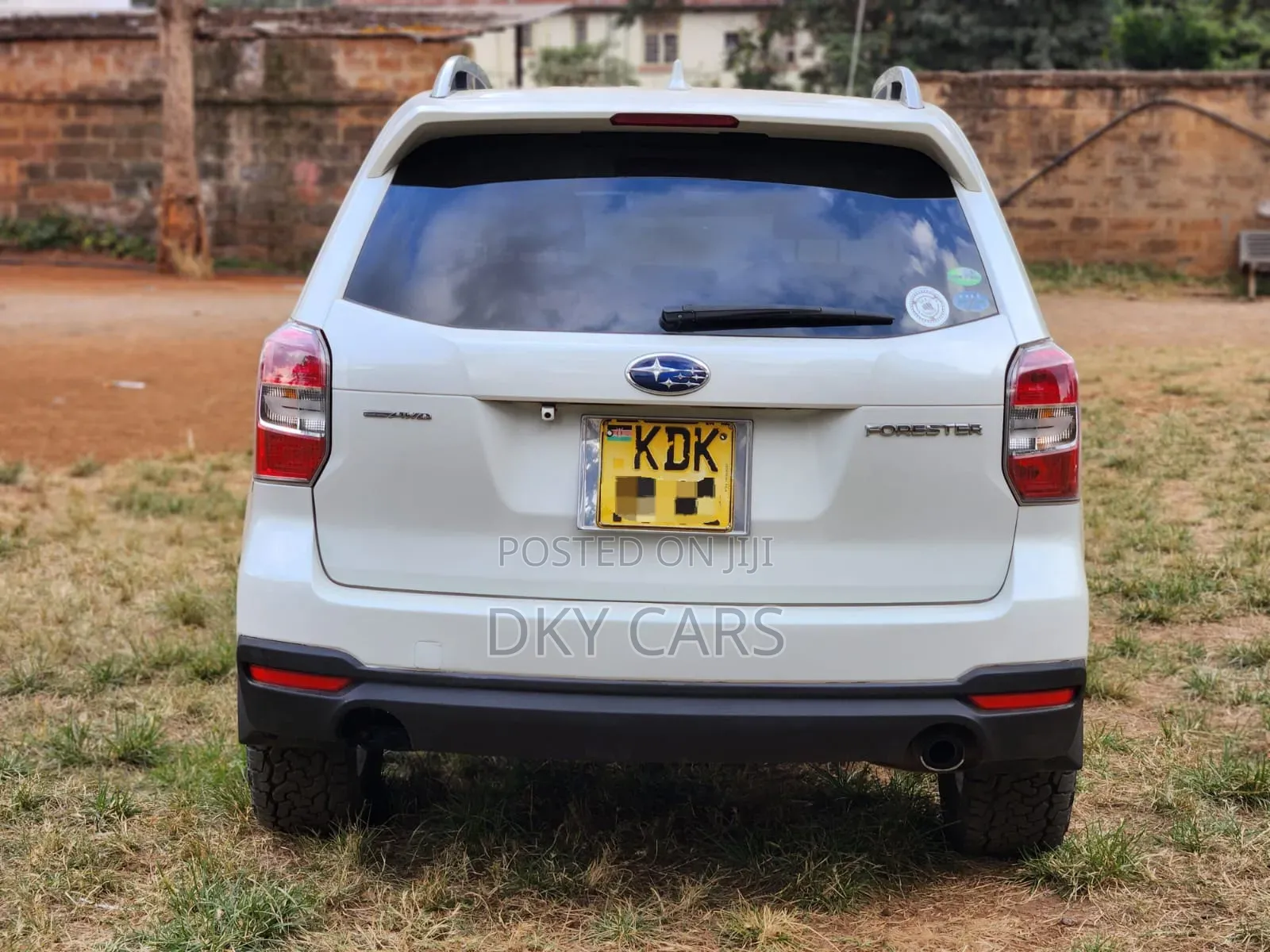 Subaru Forester 2016 White
