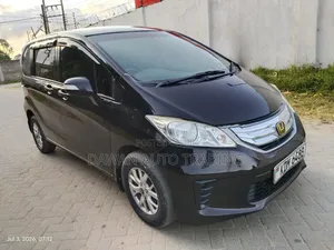Honda Freed 2016 Purple