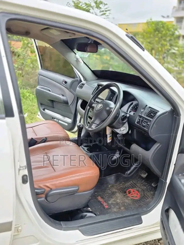 Toyota Succeed 2007 White