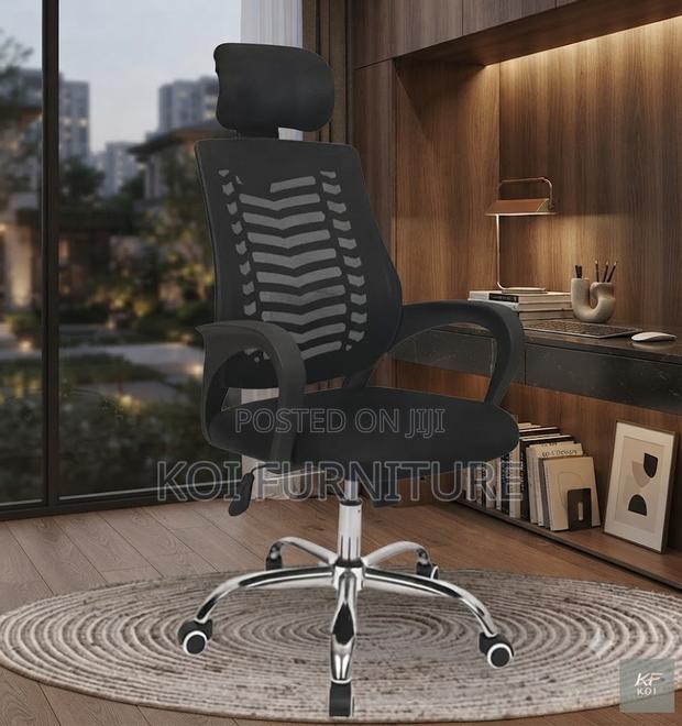 Office Chairs; High Backrest Style Office Seat With Headrest - thumbnail 4