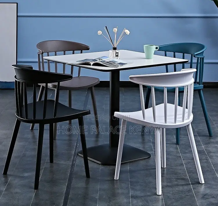 Dining Chair: Vertical Back Molded Summer Chairs