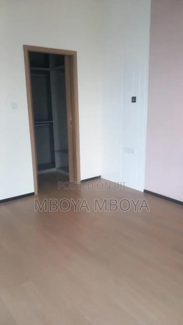 3bdrm Apartment in Parklands for rent - thumbnail 5